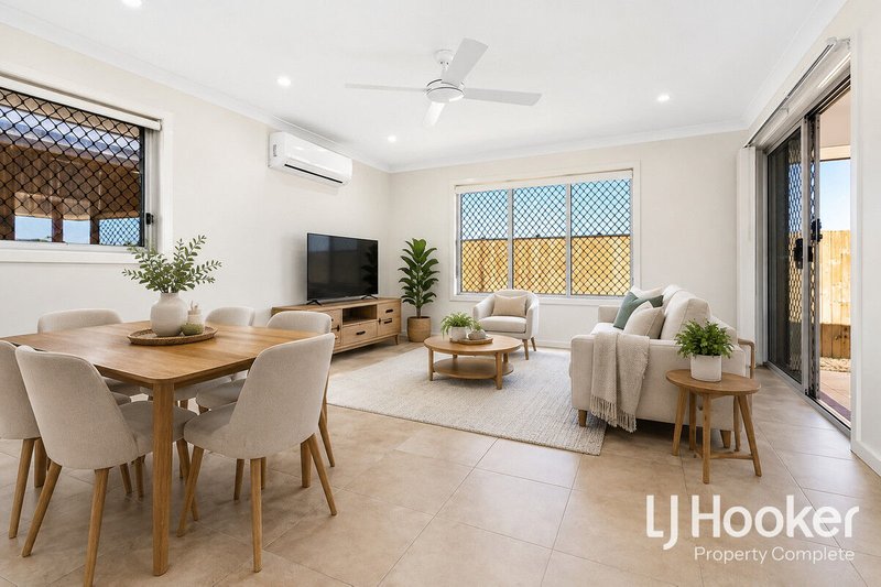 Photo - 90 Welford Circuit, Yarrabilba QLD 4207 - Image 1