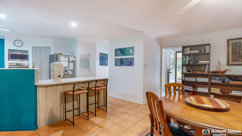 Photo - 90 Woodhaven Way, Cooroibah QLD 4565 - Image 6