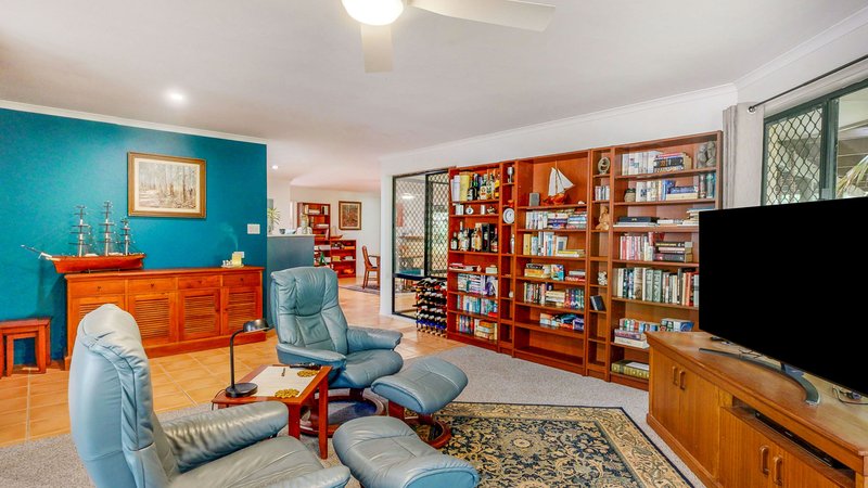 Photo - 90 Woodhaven Way, Cooroibah QLD 4565 - Image 8