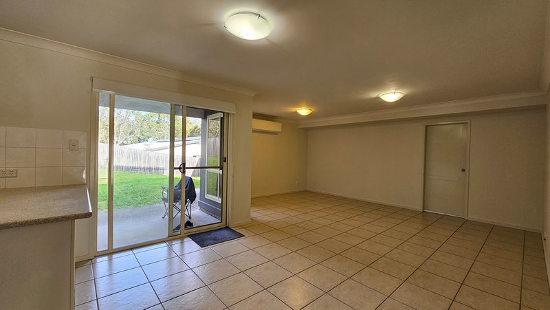Photo - 90 Woodlands Boulevard, Waterford QLD 4133 - Image 6