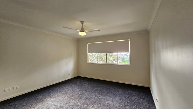 Photo - 90 Woodlands Boulevard, Waterford QLD 4133 - Image 12