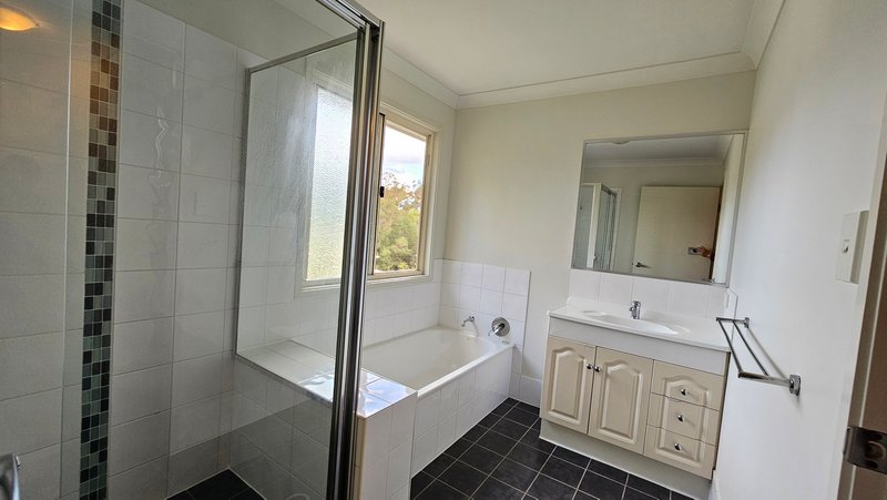 Photo - 90 Woodlands Boulevard, Waterford QLD 4133 - Image 13