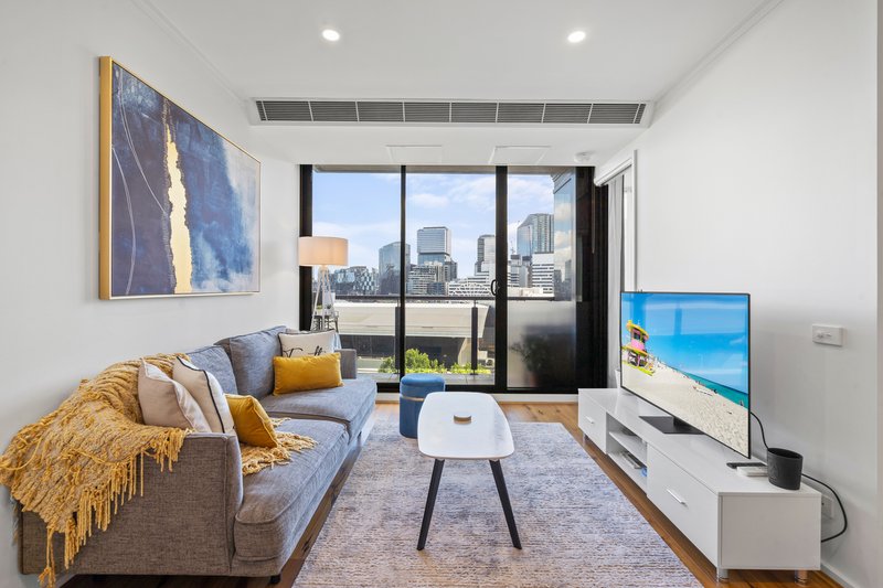 Photo - 900/63 Whiteman Street, Southbank VIC 3006 - Image 4