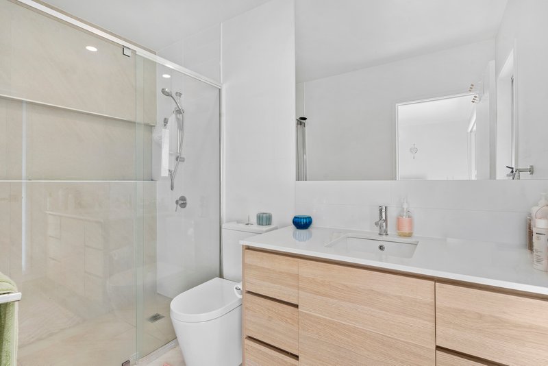 Photo - 90/1 Vue Boulevard, Robina QLD 4226 - Image 10
