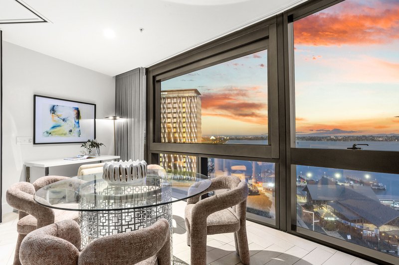 Photo - 901/11 Barrack Square, Perth WA 6000 - Image 5