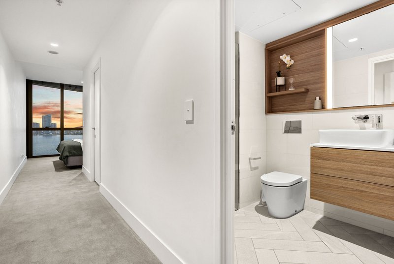 Photo - 901/11 Barrack Square, Perth WA 6000 - Image 13