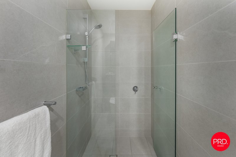 Photo - 901/15 Garrigarrang Avenue, Kogarah NSW 2217 - Image 14