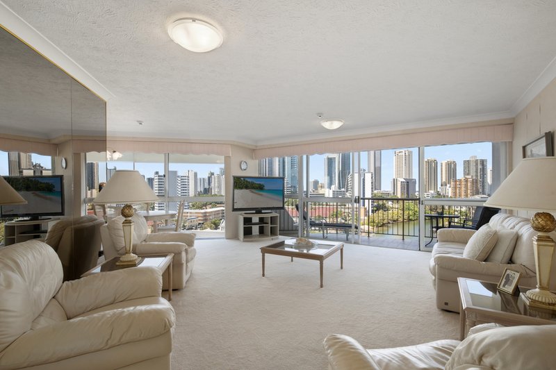 Photo - 901/21 Peninsular Drive, Surfers Paradise QLD 4217 - Image 7