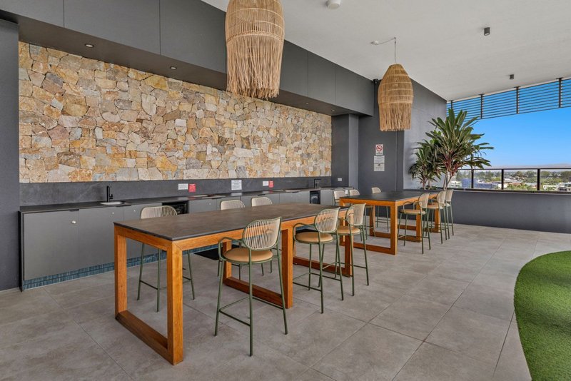 Photo - 901/256 Stanhill Drive, Surfers Paradise QLD 4217 - Image 24