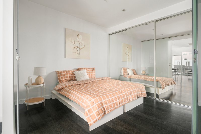 Photo - 901/338 Kings Way, South Melbourne VIC 3205 - Image 6