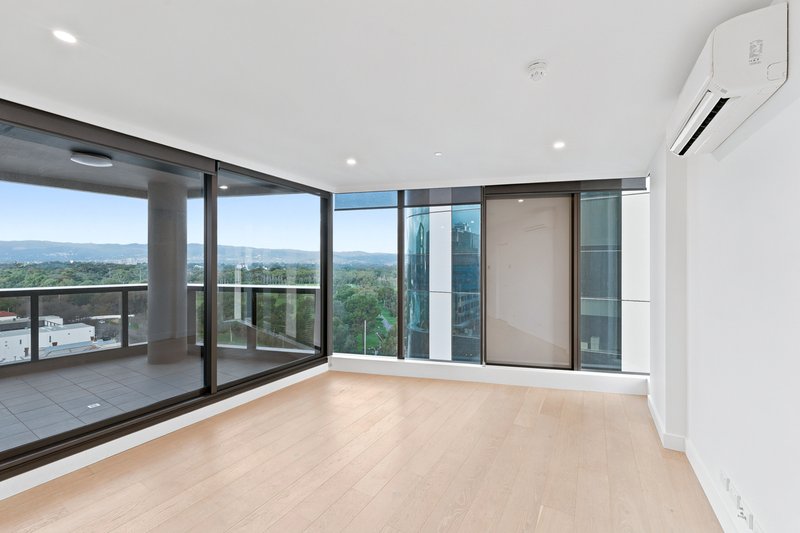 Photo - 901/421 King William Street, Adelaide SA 5000 - Image 1