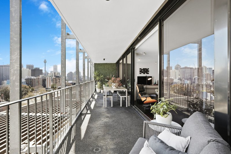 Photo - 901/425 Bourke St , Surry Hills NSW 2010 - Image 2