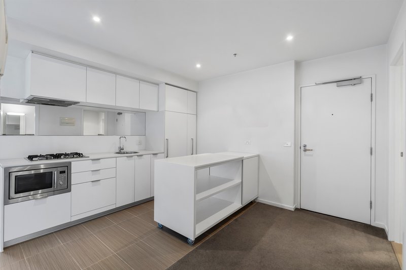 Photo - 901/50 Haig Street, Southbank VIC 3006 - Image 2