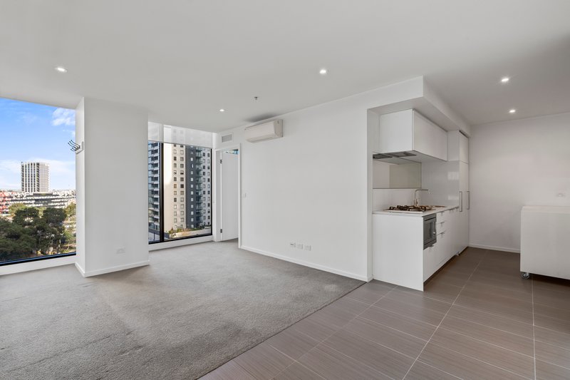 Photo - 901/50 Haig Street, Southbank VIC 3006 - Image 3