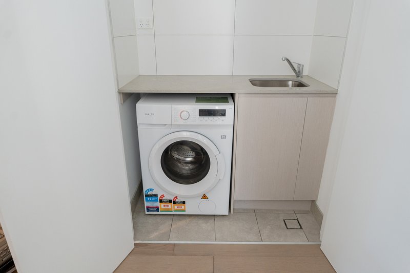 Photo - 901/80 Regent Street, Kogarah NSW 2217 - Image 8