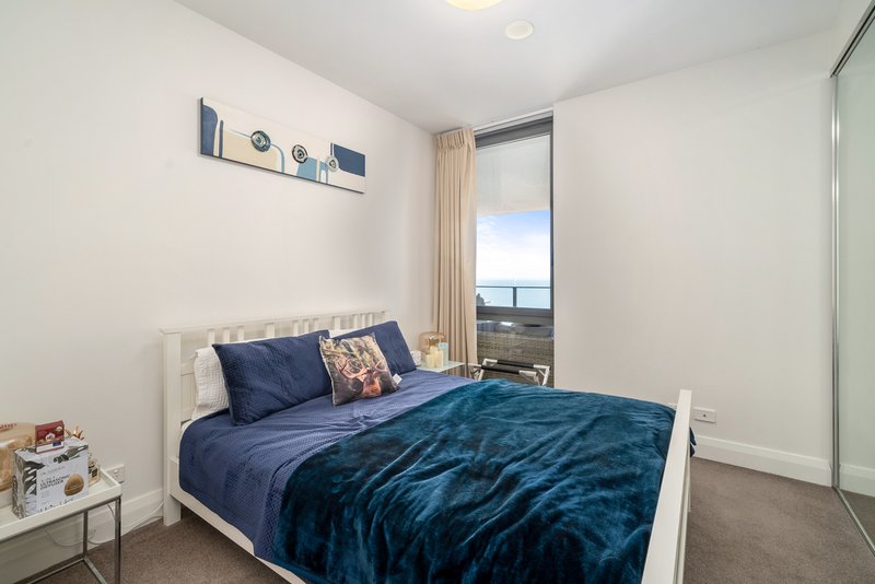 Photo - 901/99 Marine Parade, Redcliffe QLD 4020 - Image 12