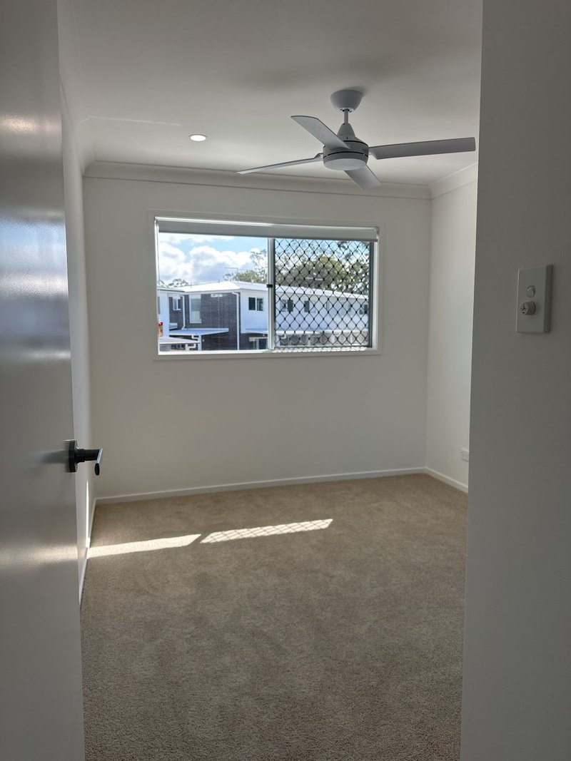 Photo - 90/2 Waler Close, Mango Hill QLD 4509 - Image 12