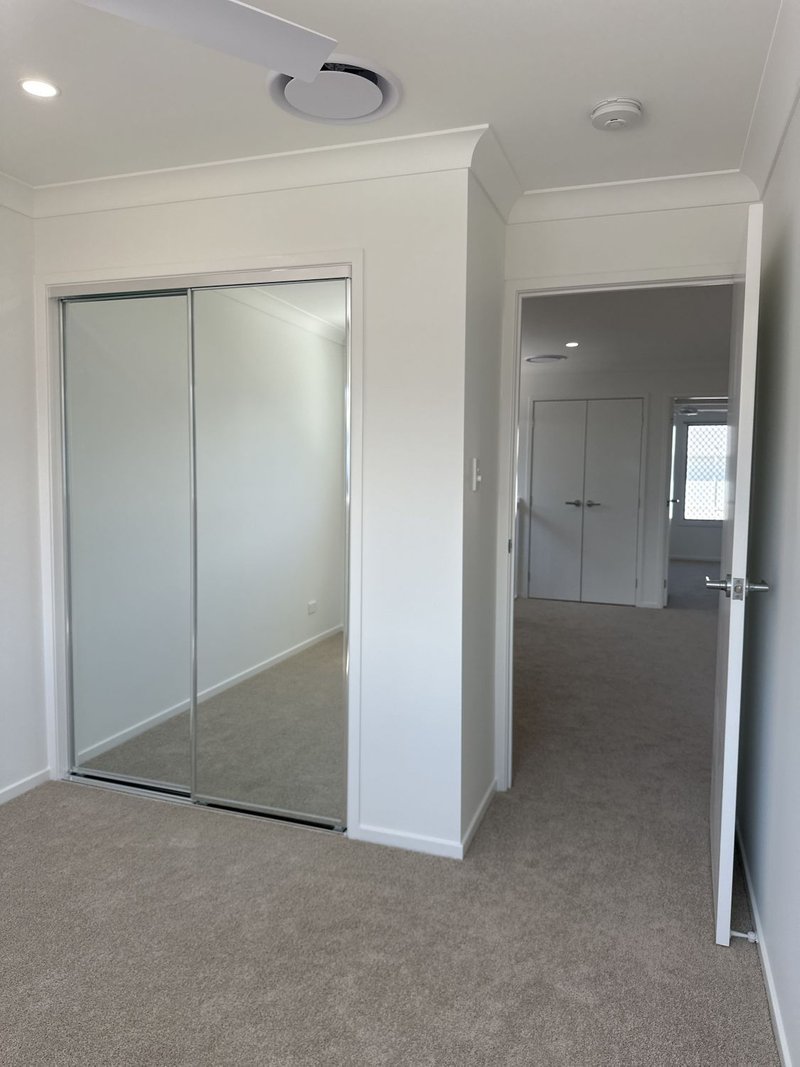 Photo - 90/2 Waler Close, Mango Hill QLD 4509 - Image 13