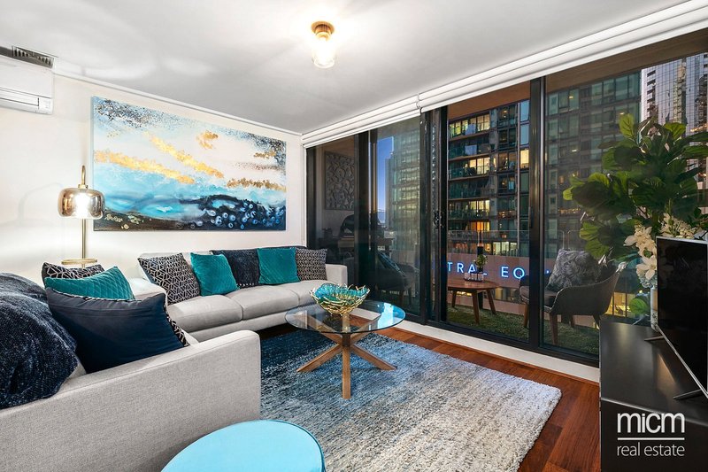 Photo - 902/163 City Road, Southbank VIC 3006 - Image 2