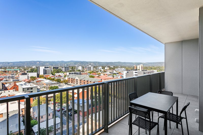 Photo - 902/17 Penny Place, Adelaide SA 5000 - Image 16