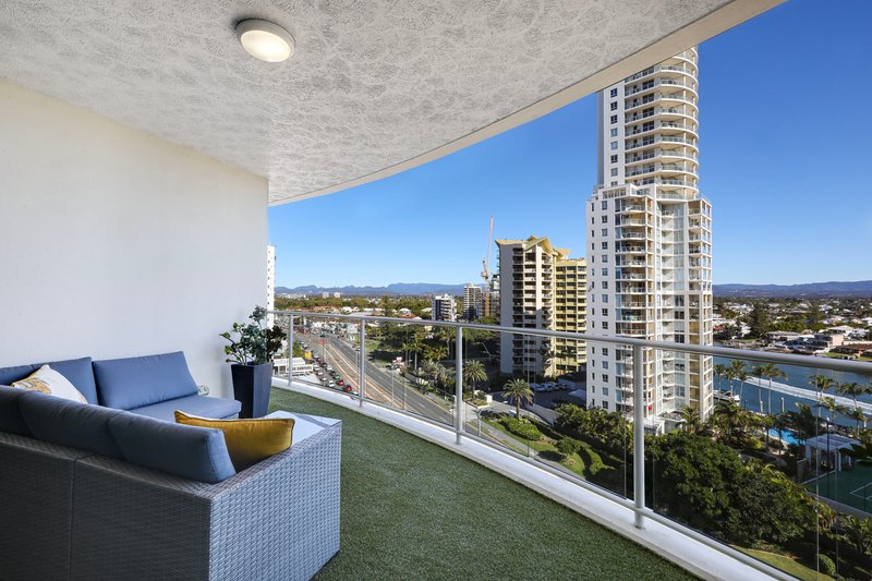 Photo - 902/18 Fern Street, Surfers Paradise QLD 4217 - Image 2