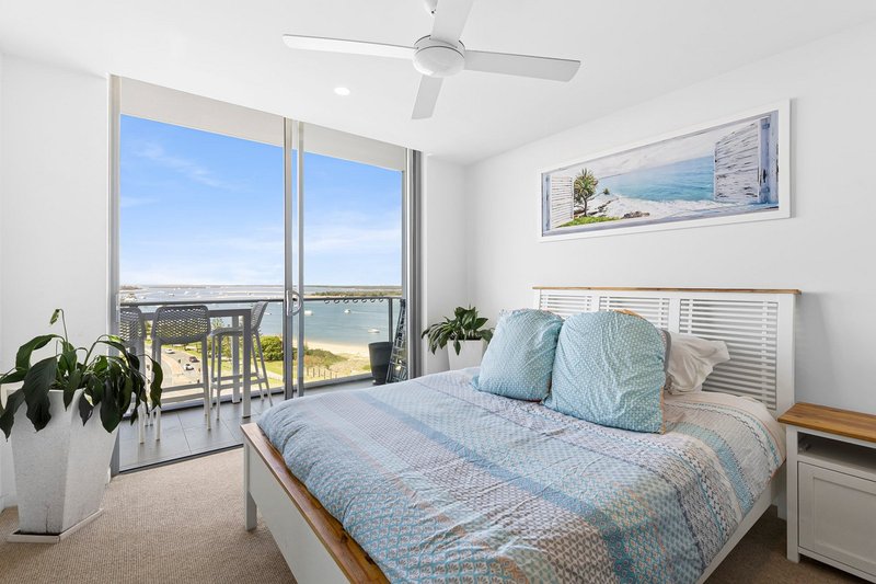 Photo - 902/388 Marine Parade, Labrador QLD 4215 - Image 7