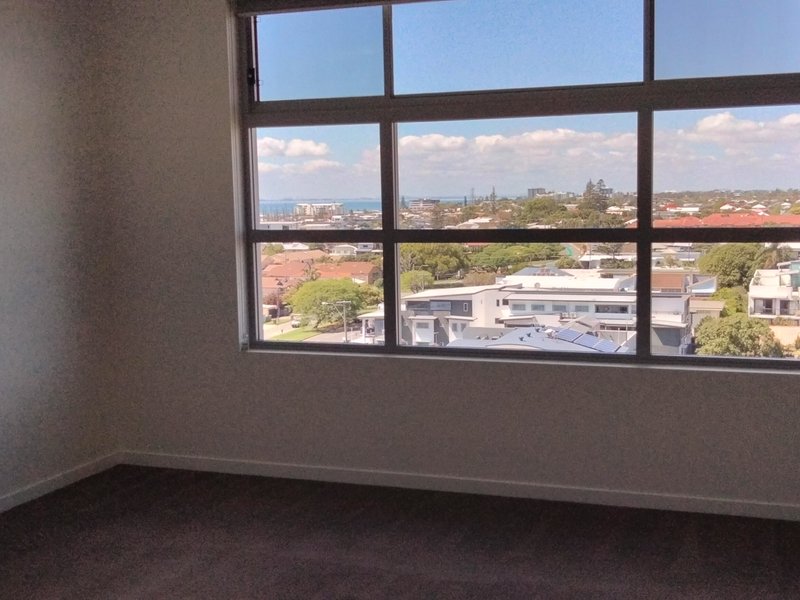 Photo - 902/4 Anderston Street, Scarborough QLD 4020 - Image 7