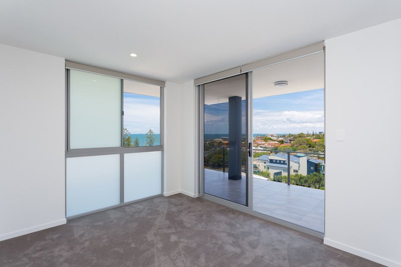 Photo - 902/4 Anderston Street, Scarborough QLD 4020 - Image 9