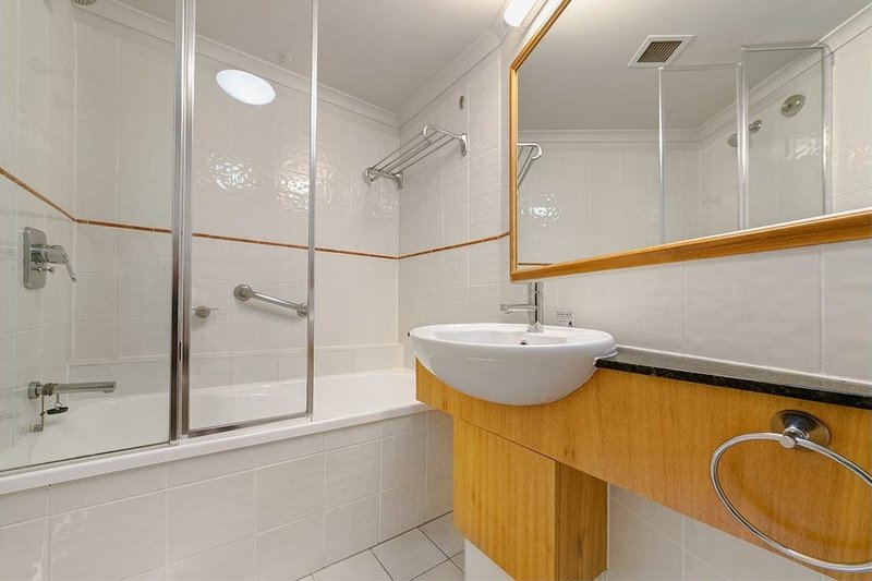 Photo - 902/570 Queen Street, Brisbane City QLD 4000 - Image 5