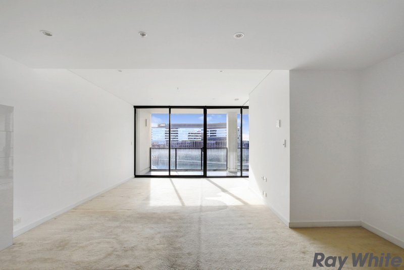 Photo - 902/60 Lorimer Street, Docklands VIC 3008 - Image 4