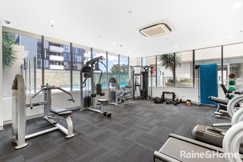 Photo - 902B/8 Bourke Street, Mascot NSW 2020 - Image 2