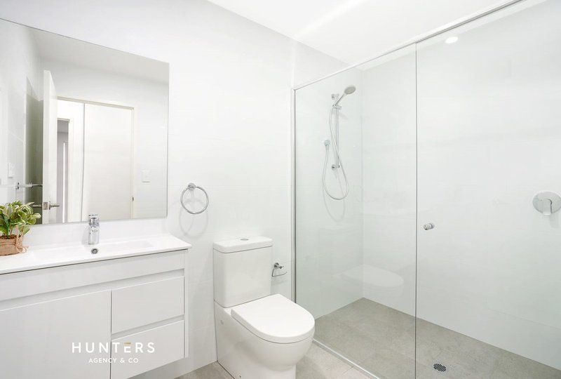 Photo - 903/108 Station Street, Wentworthville NSW 2145 - Image 4