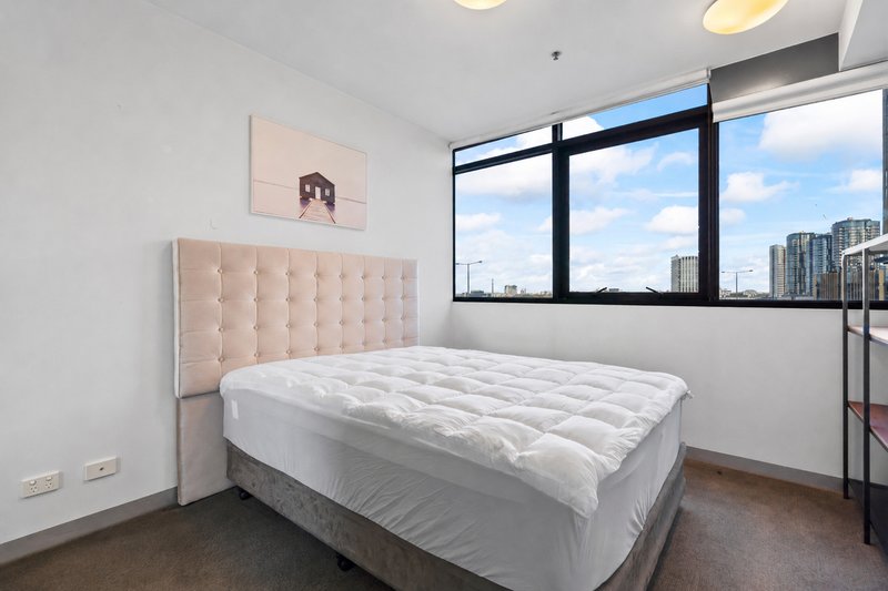 Photo - 903/109 Clarendon Street, Southbank VIC 3006 - Image 6