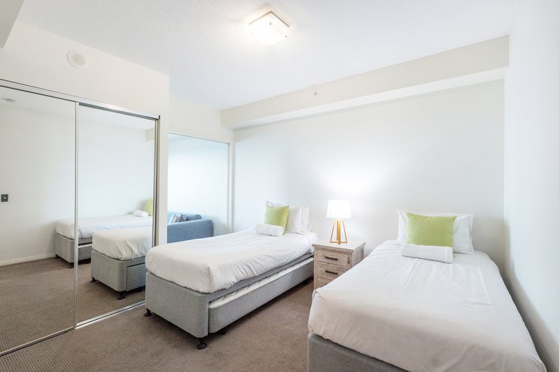 Photo - 903/185 Redcliffe Parade, Redcliffe QLD 4020 - Image 16