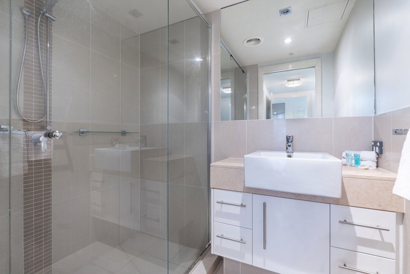 Photo - 903/185 Redcliffe Parade, Redcliffe QLD 4020 - Image 17