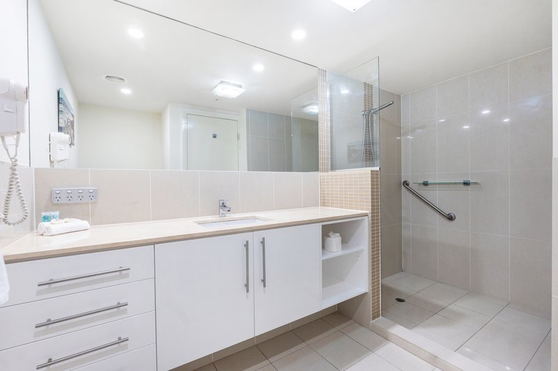 Photo - 903/185 Redcliffe Parade, Redcliffe QLD 4020 - Image 20