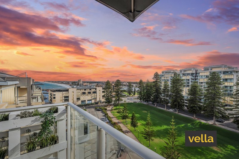 Photo - 903/19 Holdfast Promenade, Glenelg SA 5045 - Image 2