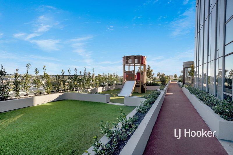 Photo - 903/253-273 Normanby Road, South Melbourne VIC 3205 - Image 12