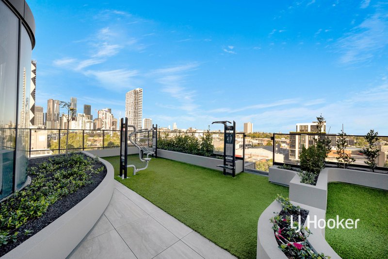 Photo - 903/253-273 Normanby Road, South Melbourne VIC 3205 - Image 13