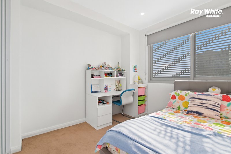 Photo - 903/5 Second Avenue, Blacktown NSW 2148 - Image 5