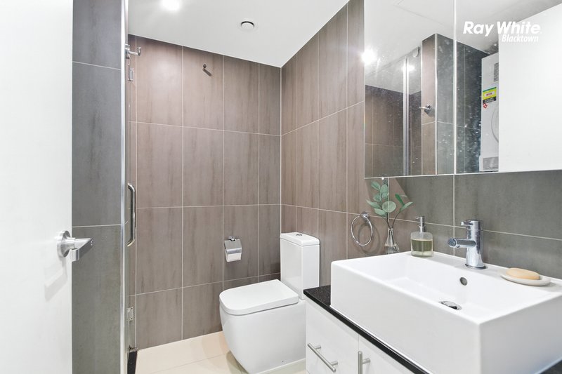Photo - 903/5 Second Avenue, Blacktown NSW 2148 - Image 9