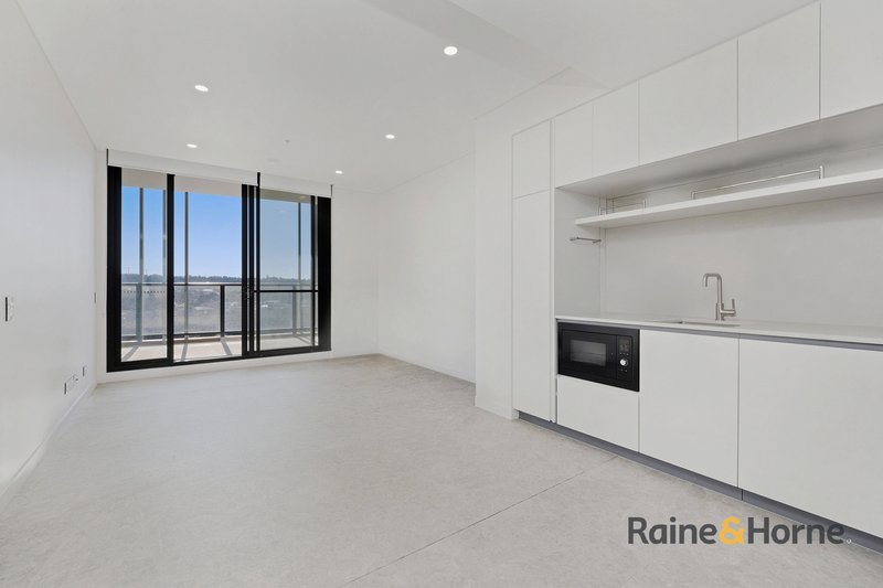 Photo - 903/8 Sanctuary Boulevard, Wentworth Point NSW 2127 - Image 2