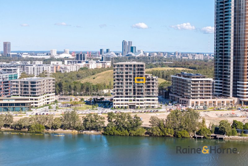 Photo - 903/8 Sanctuary Boulevard, Wentworth Point NSW 2127 - Image 4