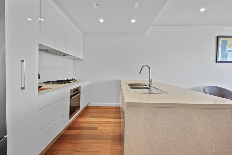 Photo - 904/10 Regent Street, Wollongong NSW 2500 - Image 1