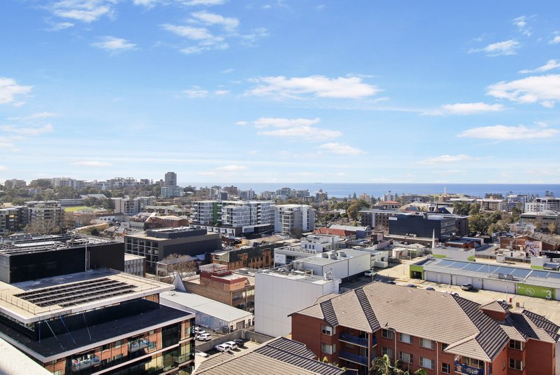 Photo - 904/10 Regent Street, Wollongong NSW 2500 - Image 10