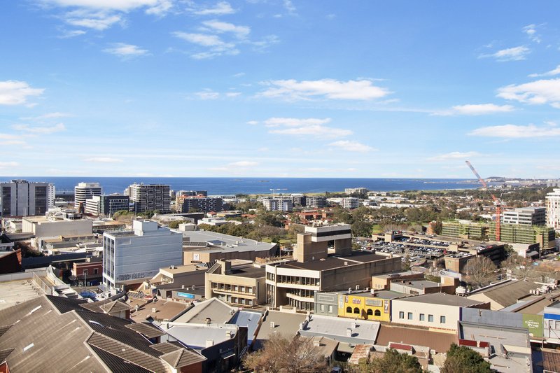 Photo - 904/10 Regent Street, Wollongong NSW 2500 - Image 11