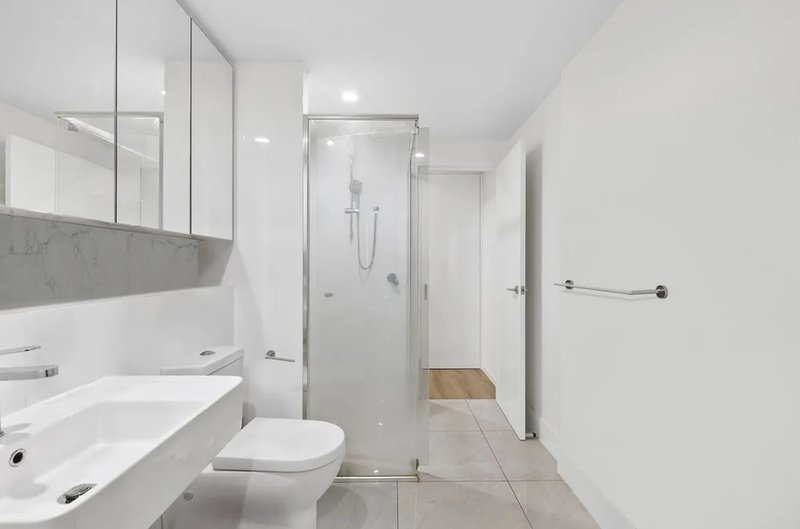 Photo - 904/139 Scarborough Street, Southport QLD 4215 - Image 4