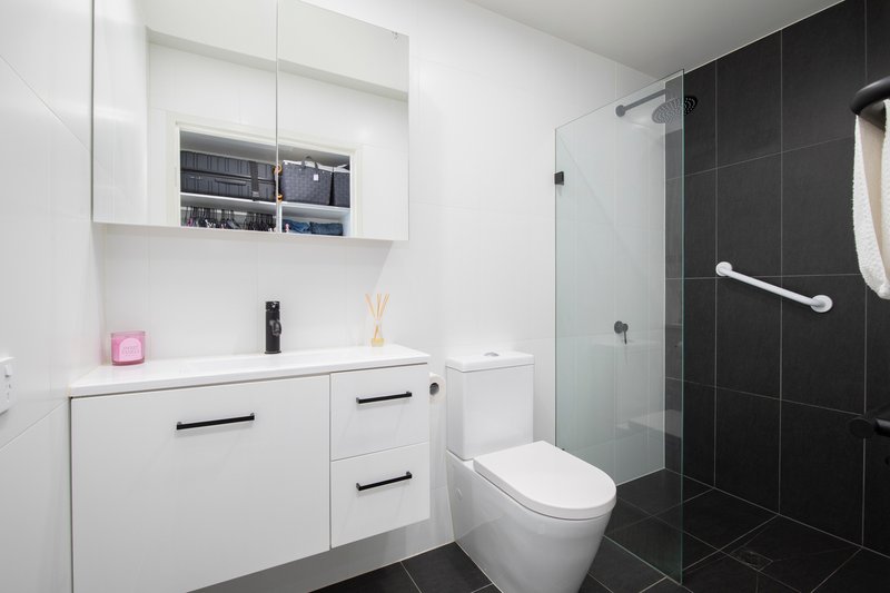 Photo - 904/2 Charles Street, Charlestown NSW 2290 - Image 8