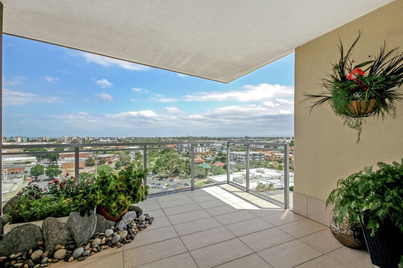 Photo - 905/185 Redcliffe Parade, Redcliffe QLD 4020 - Image 16