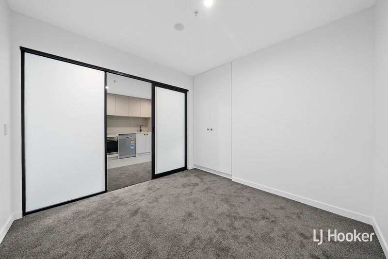 Photo - 905/2 Grazier Lane, Belconnen ACT 2617 - Image 7